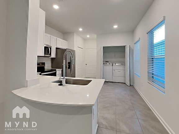 3rd image of 180 Tidal Beach Ave