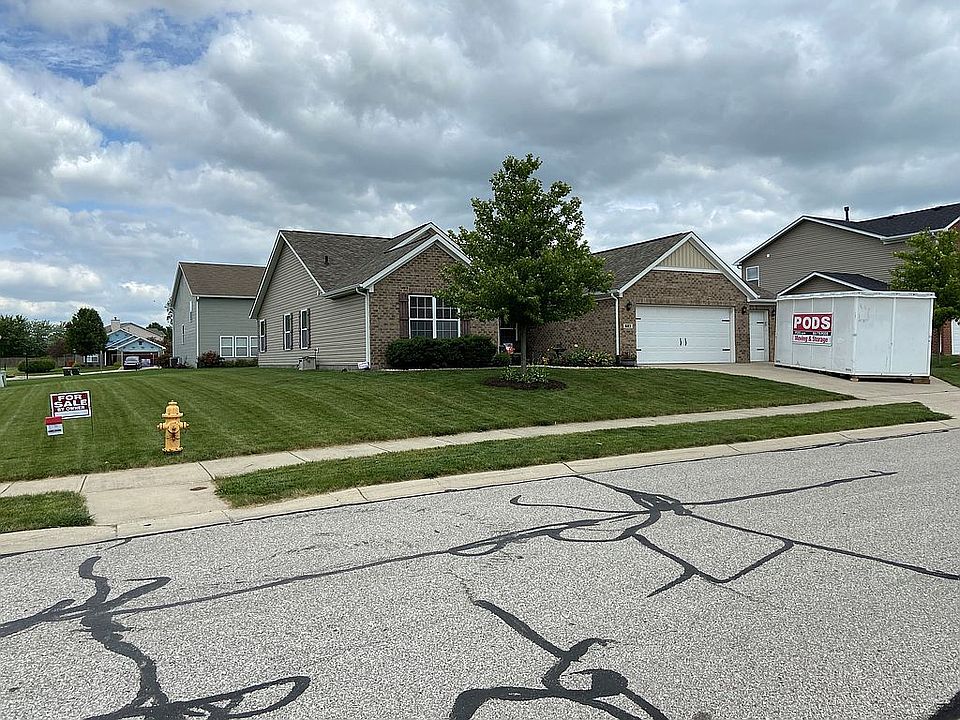 1st image of 683 Melrose Ct