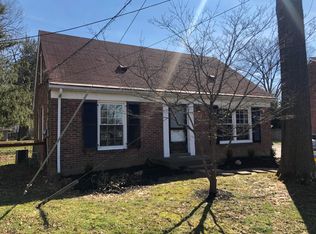 2916 Thistlewood Dr, Louisville, KY 40206
