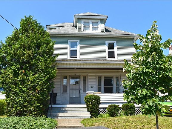 2nd image of 115 Sturges St