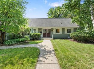 6337 Piping Rock Rd, Madison, WI 53711