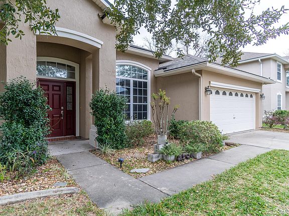3rd image of 949 Corsica Ln