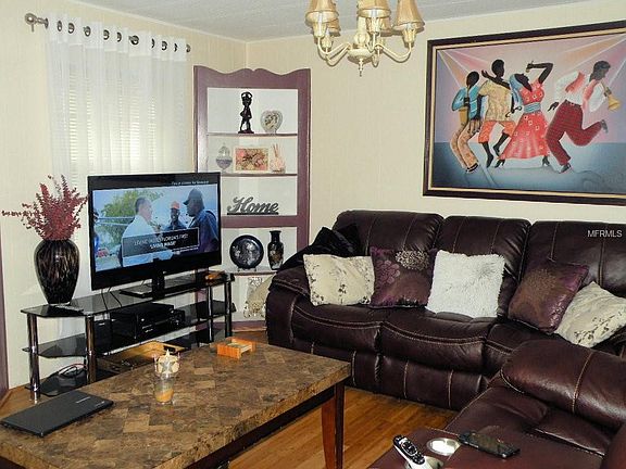 4th image of 119 Royal Palm Cir #119