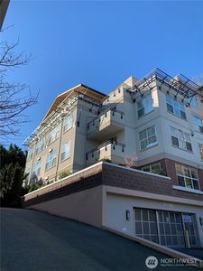 7549 SE 29th Street #103, Mercer Island, WA, 98040