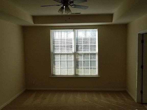 5th image of 6211 Elderbush Dr