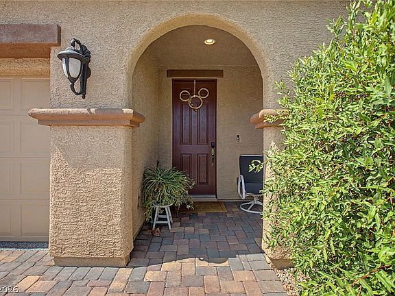 4th image of 7794 Lovely Squaw Ct