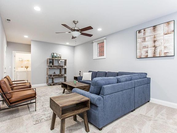 4th image of 5301 W Leland Ave #1