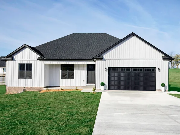 909 Milward Dr, Harrodsburg, KY 40330