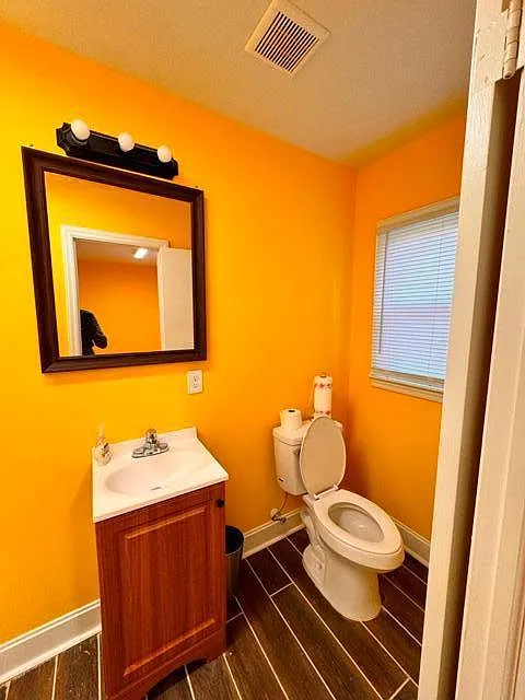 3 bed, 2000 sqft, $2,600 — Photo 4
