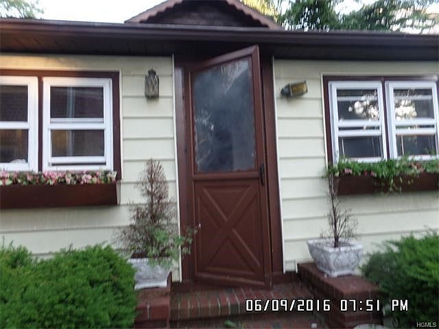 2nd image of 461 Minnieford Ave #D