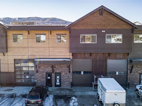5th image of 2730 Lincoln Ave #100