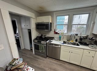11 Burnham St #4, Somerville, MA 02144