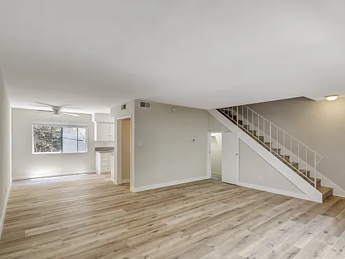 1452 Berkeley St #2 Photo 1