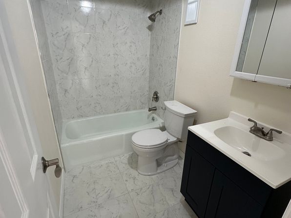46 Davis Blvd APT 102