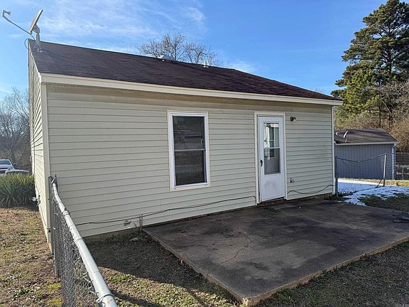 4th image of 116 Chelle St