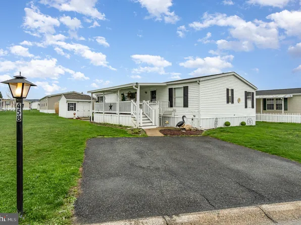 458 Daisy Dr, New Providence, PA 17560