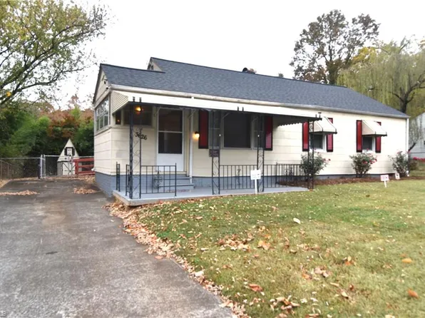 3626 Cornell Blvd, Winston Salem, NC 27107