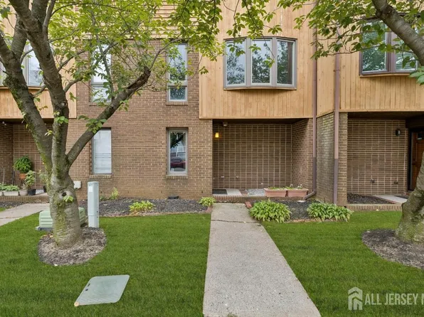 92 Paul Robeson Blvd, New Brunswick, NJ 08901