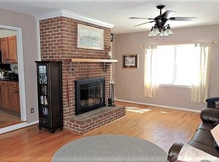 5940 Free State Rd, Marshall, VA 20115