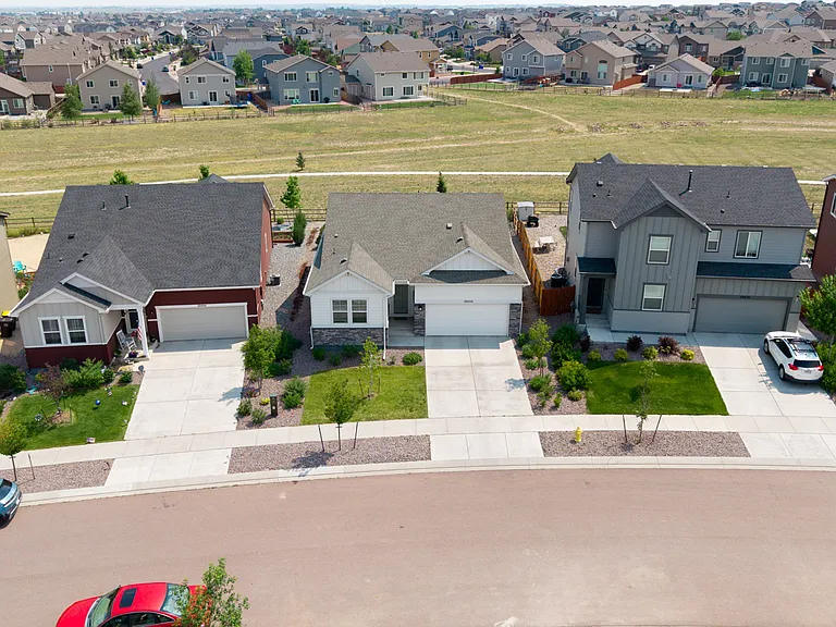 10450 Summer Ridge Dr — Photo 47