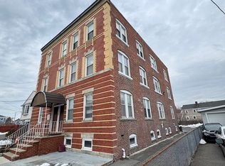 105 Cummings Ave #B, Revere, MA 02151