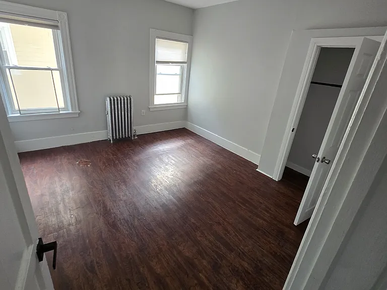 25 Brighton St #3 — Photo 6
