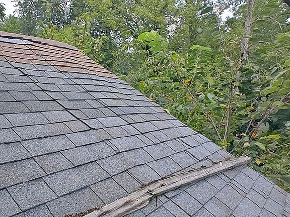 2nd image of 10802 W York House Rd