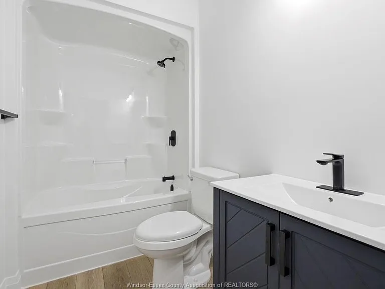 133 Laird Ave #203 — Photo 15