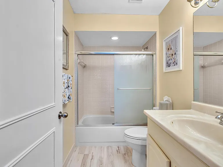 8099 Cassia Dr — Photo 19
