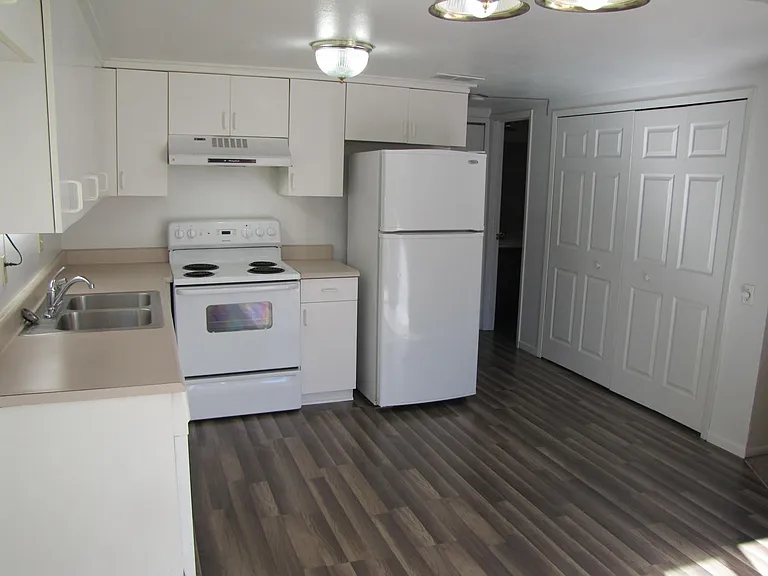 2662 E Easter Ave — Photo 13