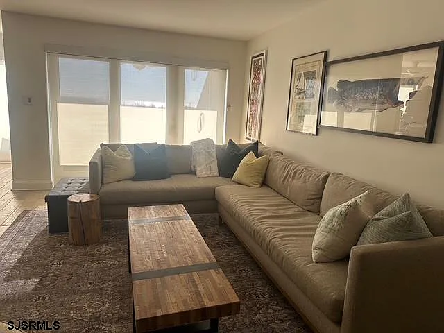 9713 Beach Ave #1-31 — Photo 37