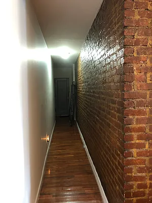 Rented by Compass | media 9