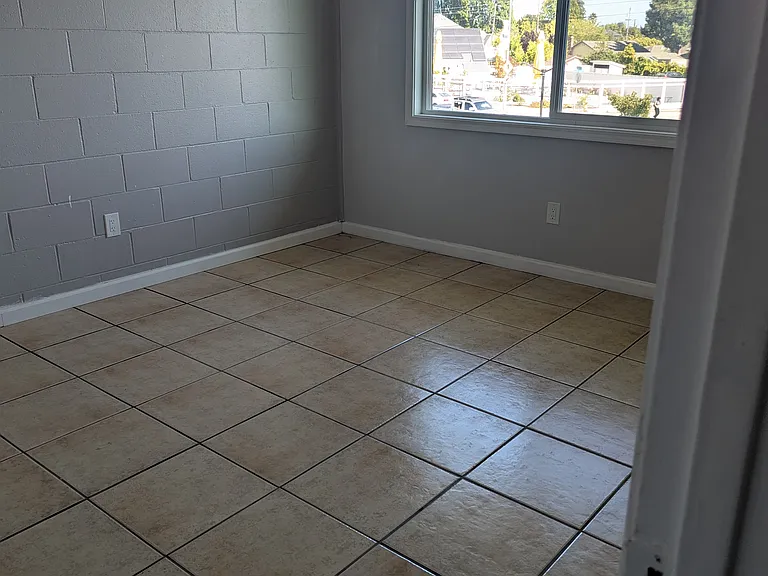 728 N Branciforte Ave — Photo 7