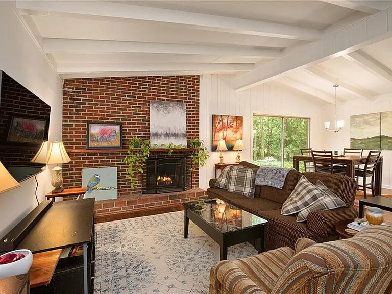 2700 Brook Park Way — Photo 9