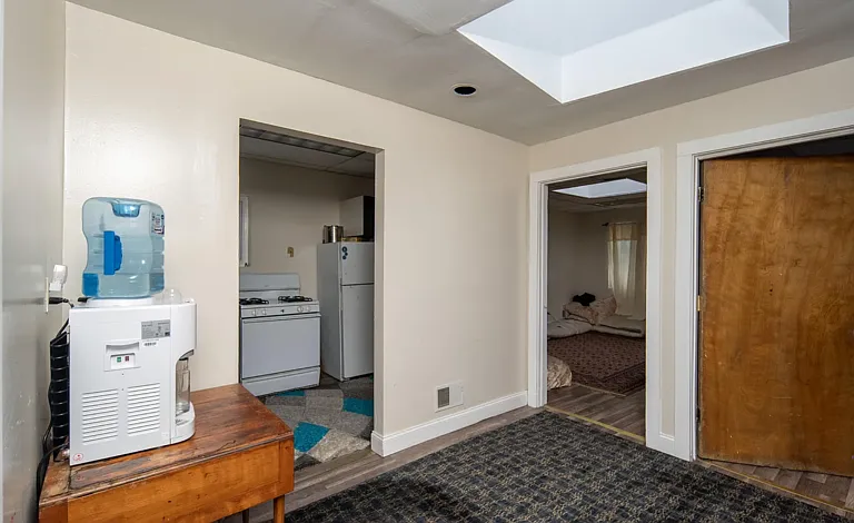 864 Madison Ave #1B — Photo 4