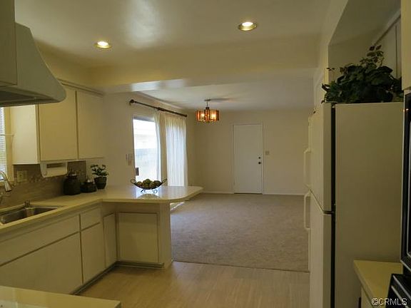 5th image of 2432 W 235th St