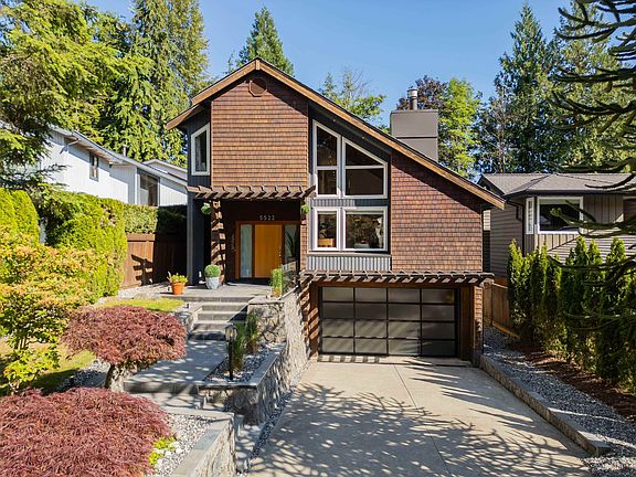 2nd image of 5522 Deerhorn Ln