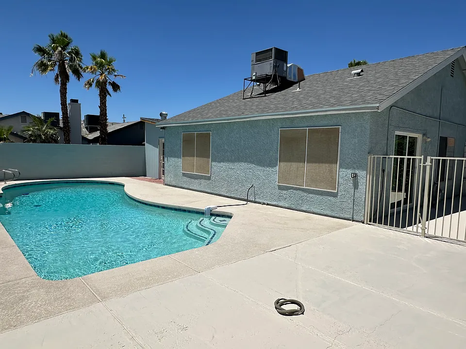 4458 Honeydew Cir
