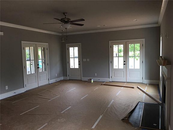 5th image of 1939 Park Chase Ln