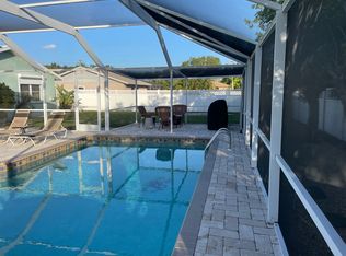 2322 SE 15th St, Cape Coral, FL 33990