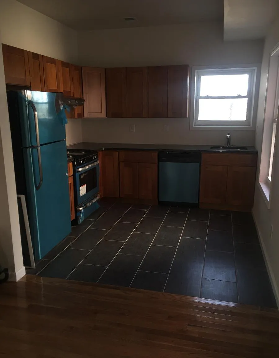 167 Liberty Ave — Photo 3