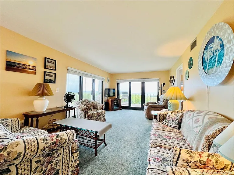 7430 S Ocean Dr — Photo 15
