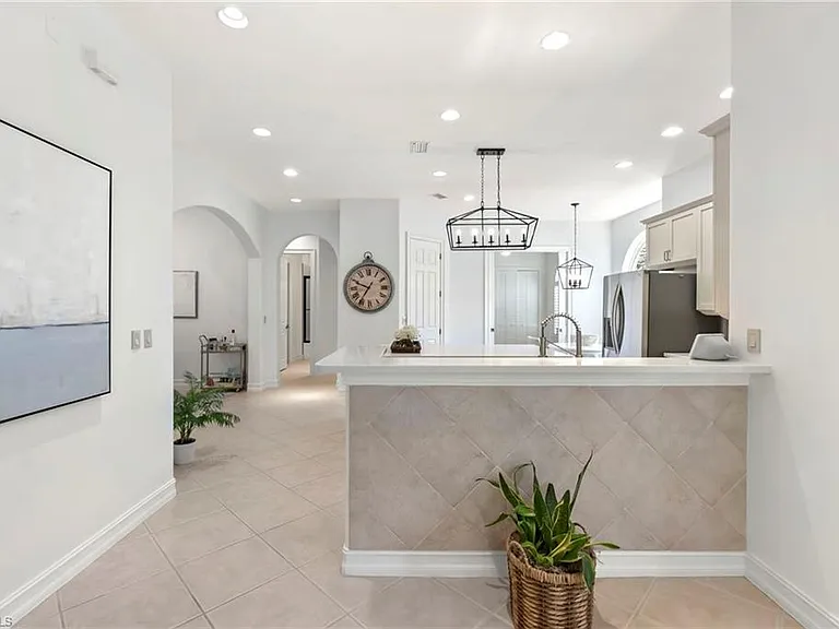 20112 Saraceno Dr — Photo 13