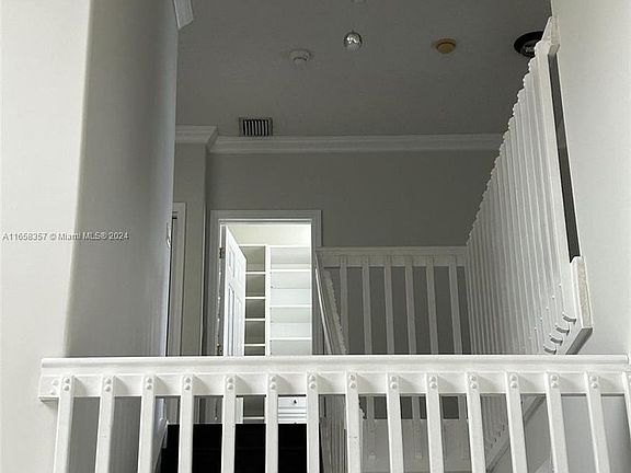 4th image of 3755 SW 50th St #0