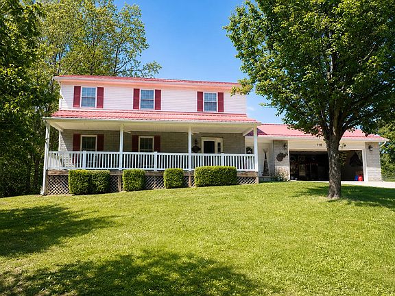 2nd image of 118 Forest Rim St