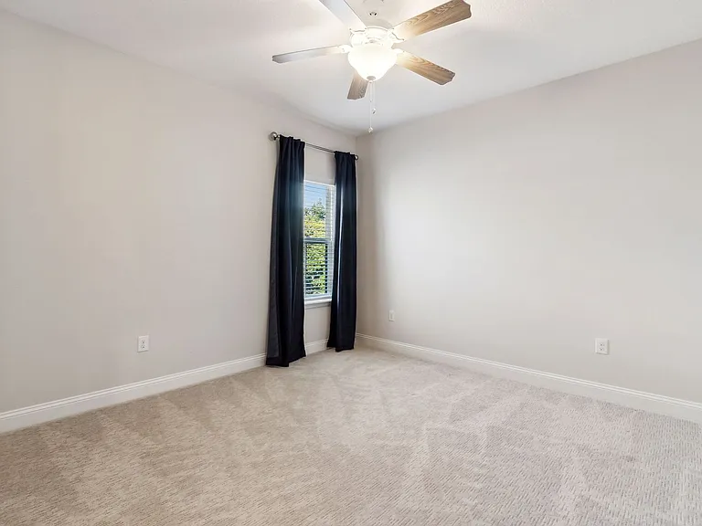 247 Beech St — Photo 34
