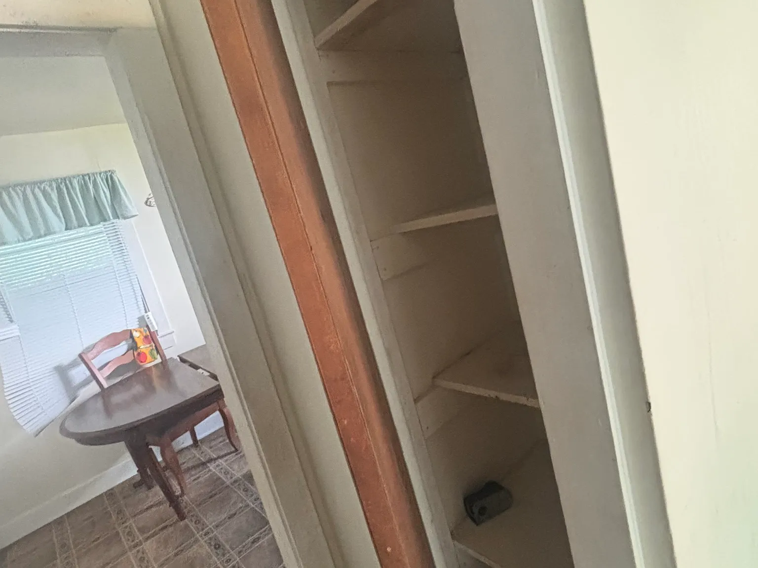 2 bed, 864 sqft, $1,250 — Photo 2