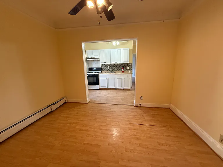 161 Front St #1 — Photo 4