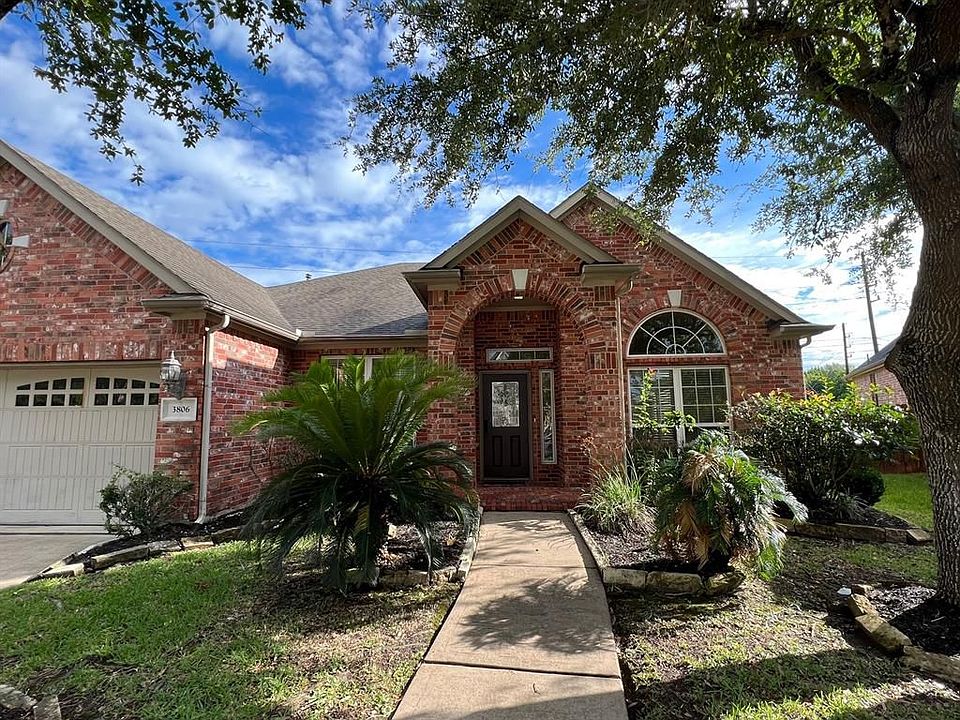 1st image of 3806 Bluffstone Ct