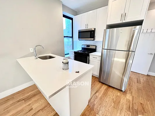 Rented by Mason Group LLC | media 2